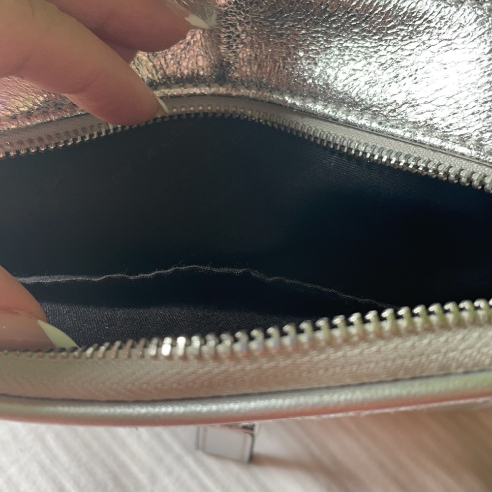 ALDO Camera bag 😍 - Picture 7 of 10